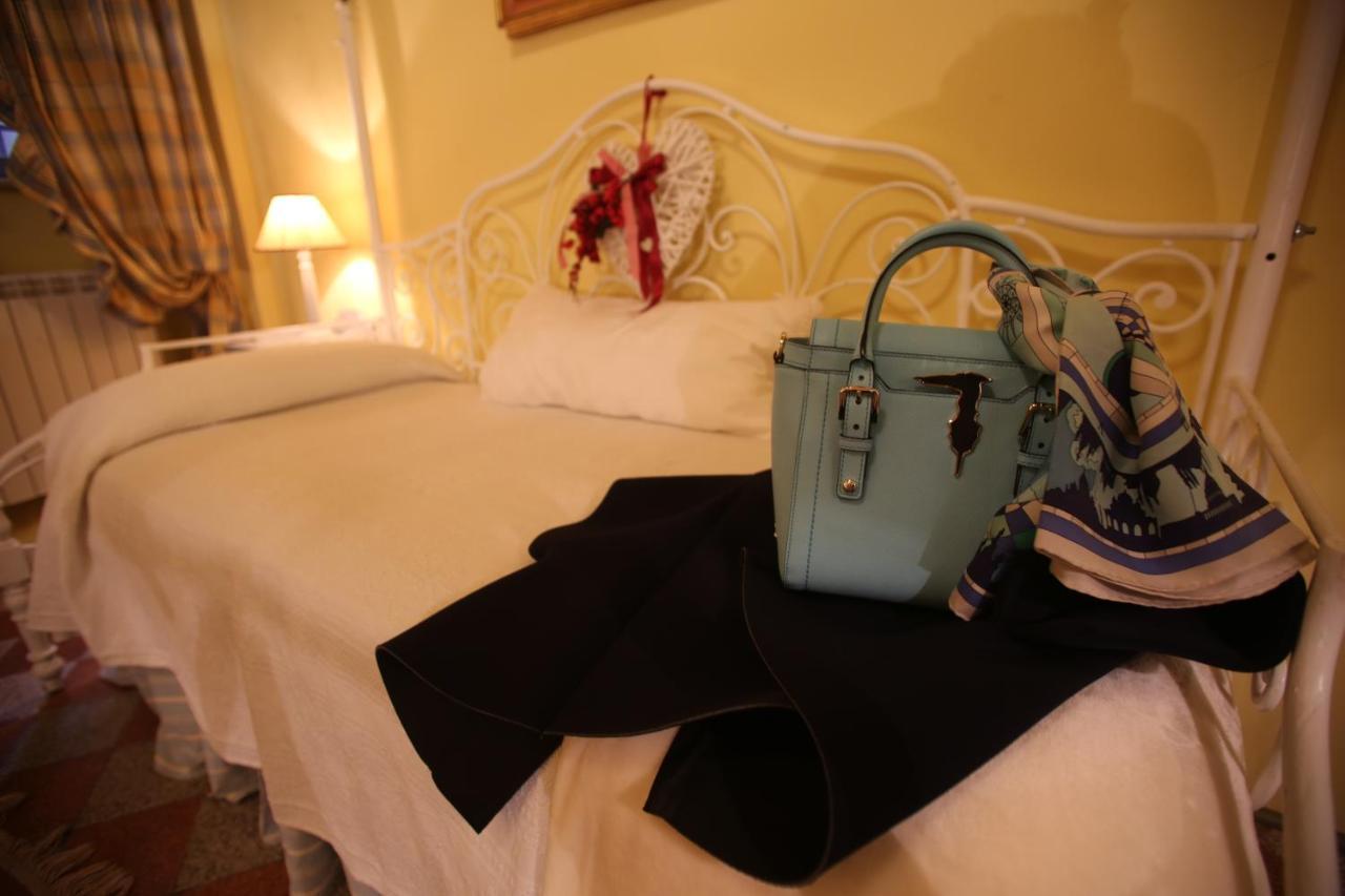 B&B Le Aquile Siena Dış mekan fotoğraf