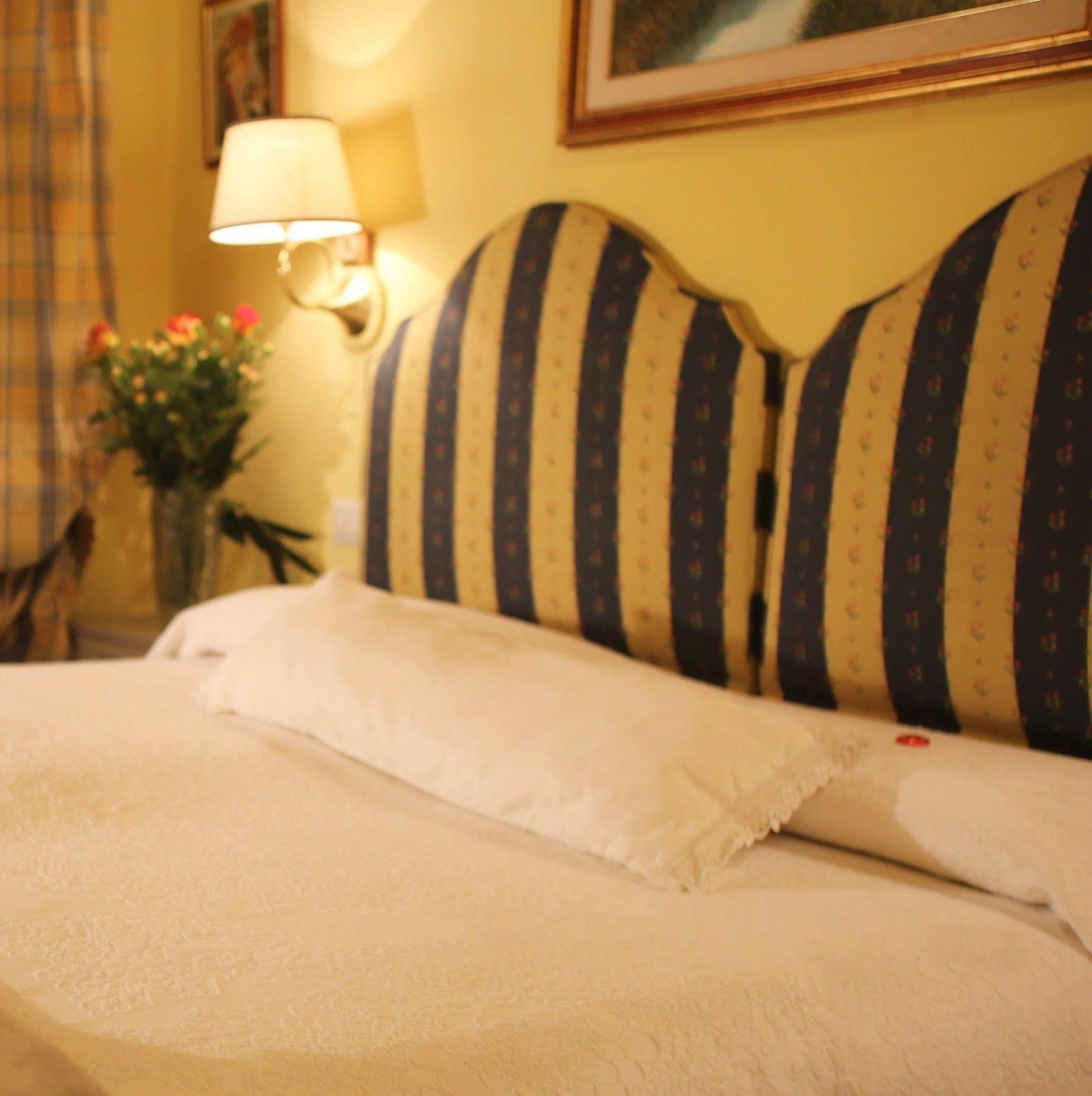 B&B Le Aquile Siena Dış mekan fotoğraf